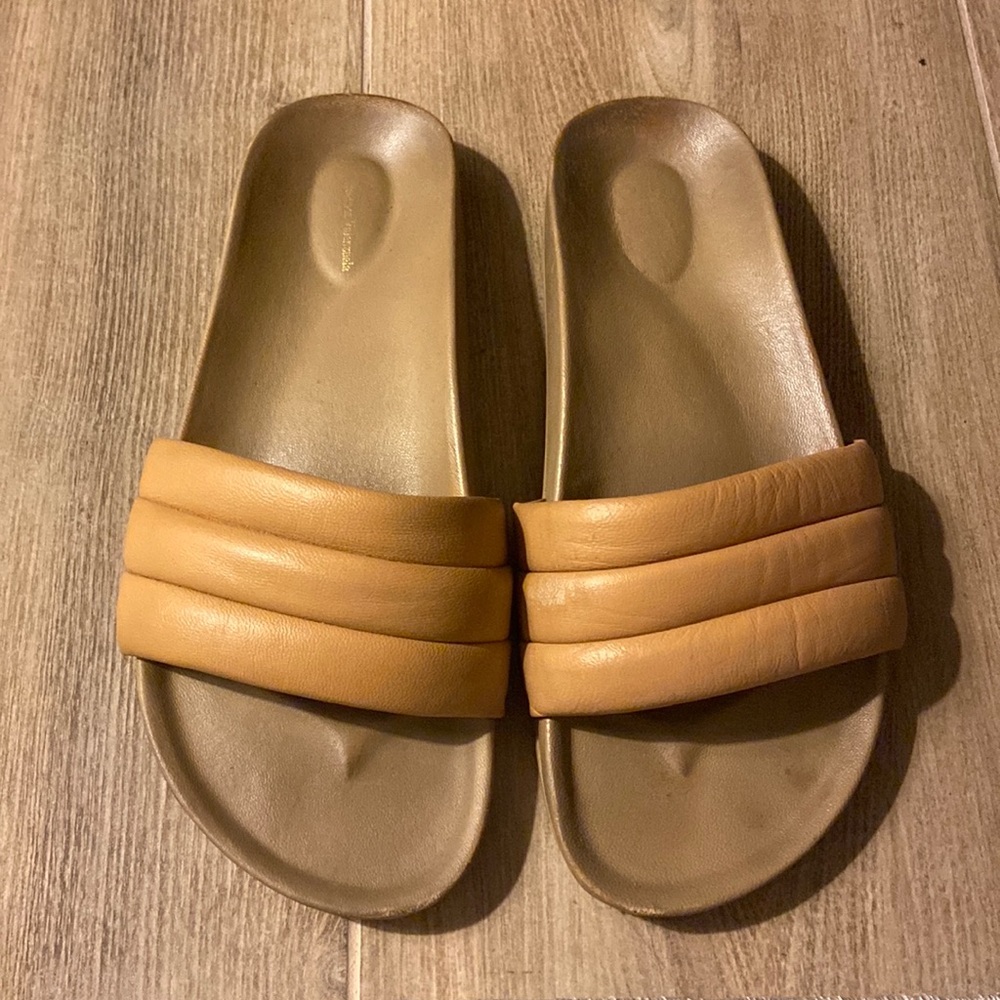 Beatrice Valenzuela Sandals